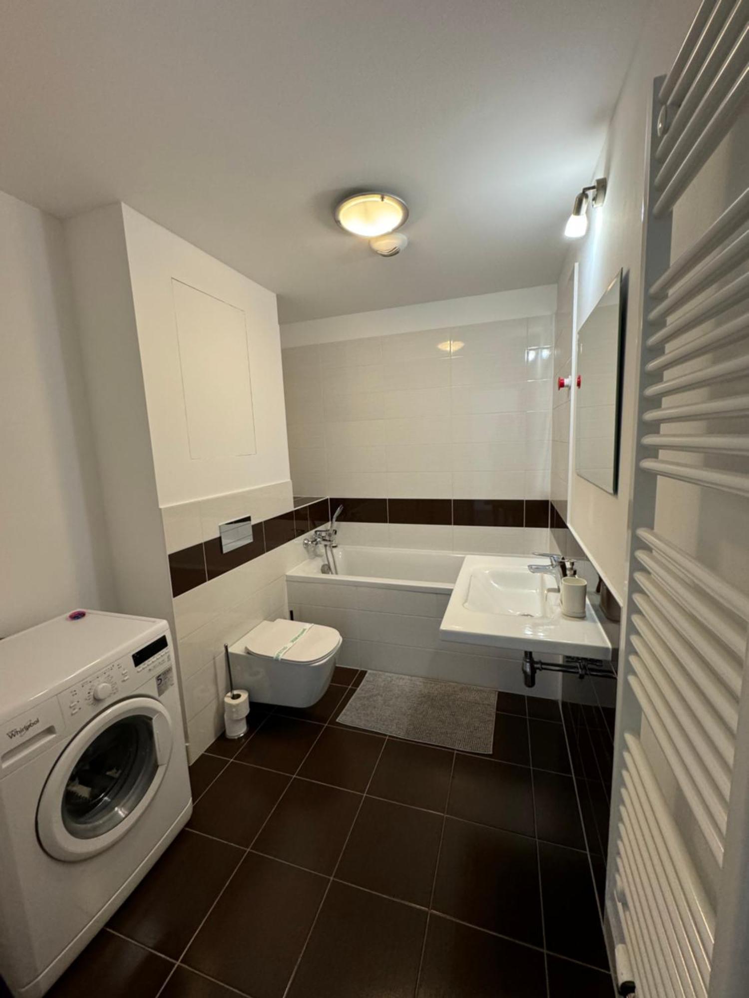 Skau Panorama Family & Business Apartment City View Free Parking Bratislava Exterior foto